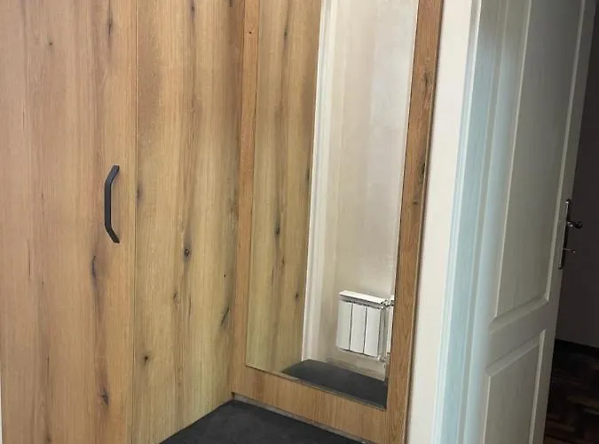 Stan U Centru, 아파트 로즈니차